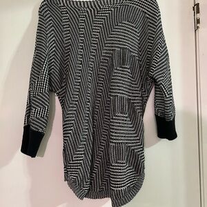 Dana Buchman Black and White Knit Jacket